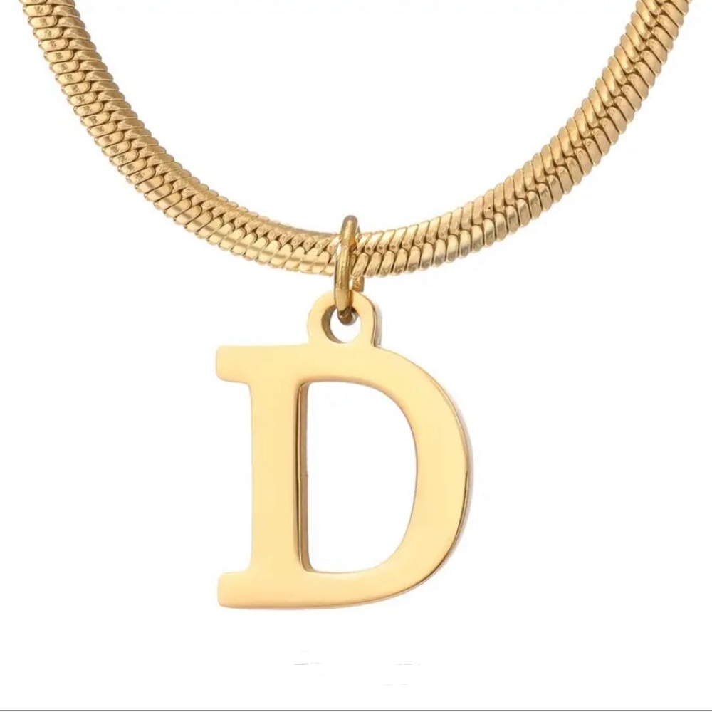 Letter Pendant necklace
